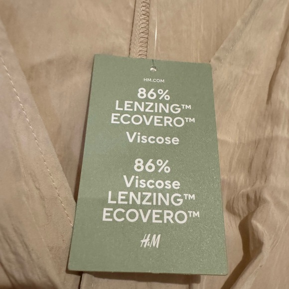 H&M KNOT-DETAIL DRESS Large NWT - Picture 10 of 12